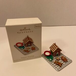 2012 Hallmark Keepsake Season’s Treatings